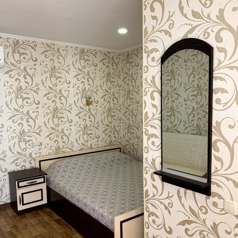 Guest House Santin Tjornomorsk Eksteriør billede