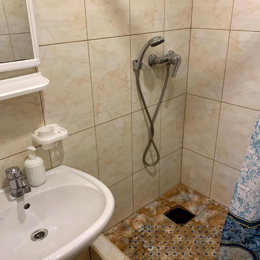 Guest House Santin Tjornomorsk Eksteriør billede