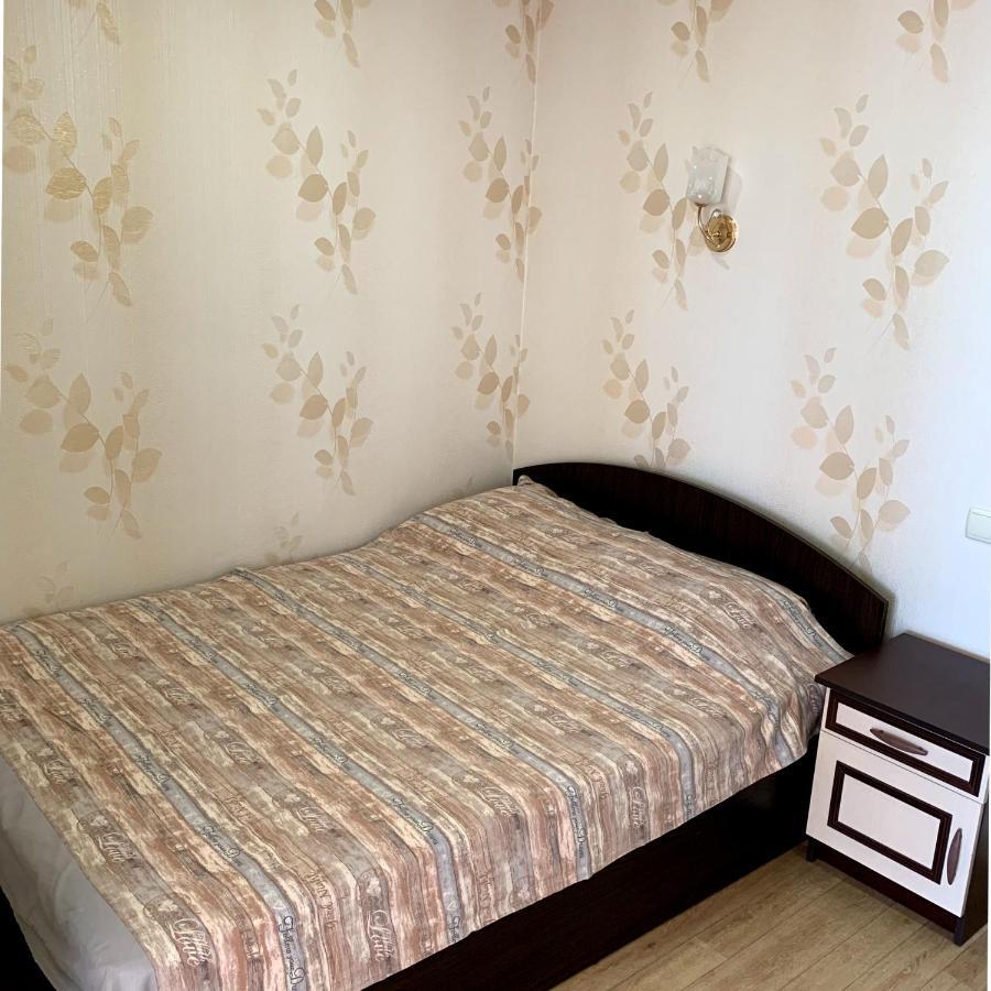 Guest House Santin Tjornomorsk Eksteriør billede