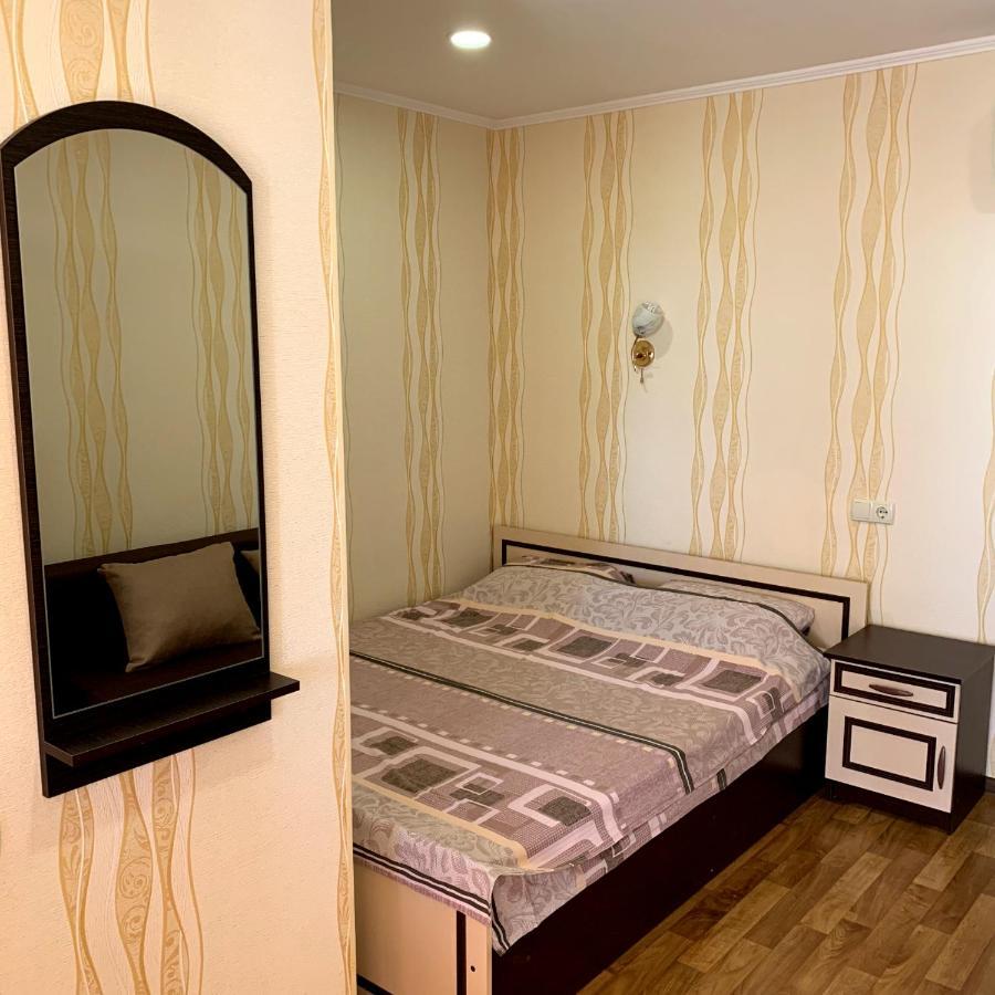 Guest House Santin Tjornomorsk Eksteriør billede