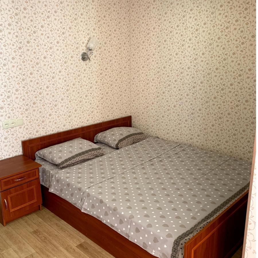 Guest House Santin Tjornomorsk Eksteriør billede